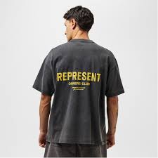 Alternative view of Represent Owner’s Club T-Shirt